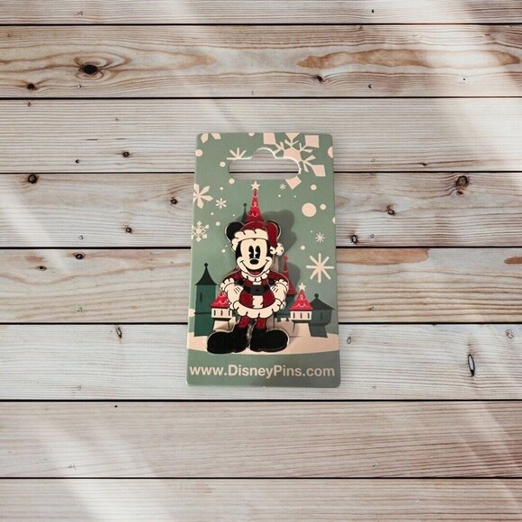 Disney Parks Mickey Mouse Dressed As Santa Christmas Enamel Pin‎ Pre-Owned - Picture 1 of 7